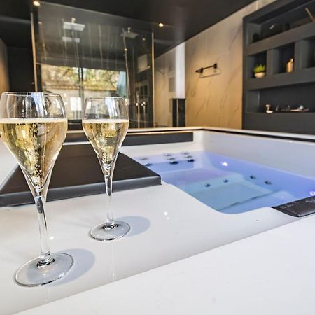 Art Deco Lesage & Spa Ρενς Εξωτερικό φωτογραφία